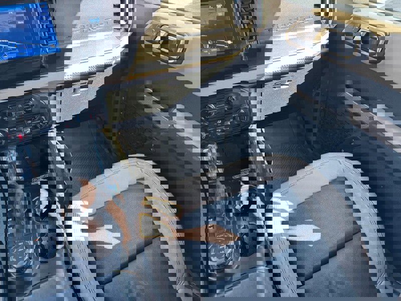 Used 2021 Ford Bronco Wildtrak image 15