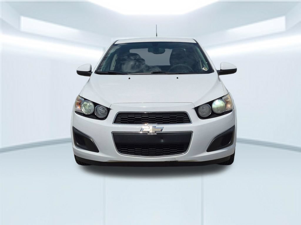 Used 2014 Chevrolet Sonic LT FWD image 10