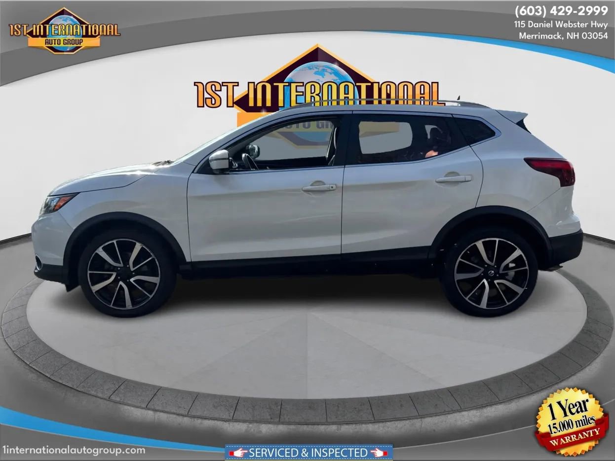 Used 2017 Nissan Rogue Sport SL AWD/4WD image 5