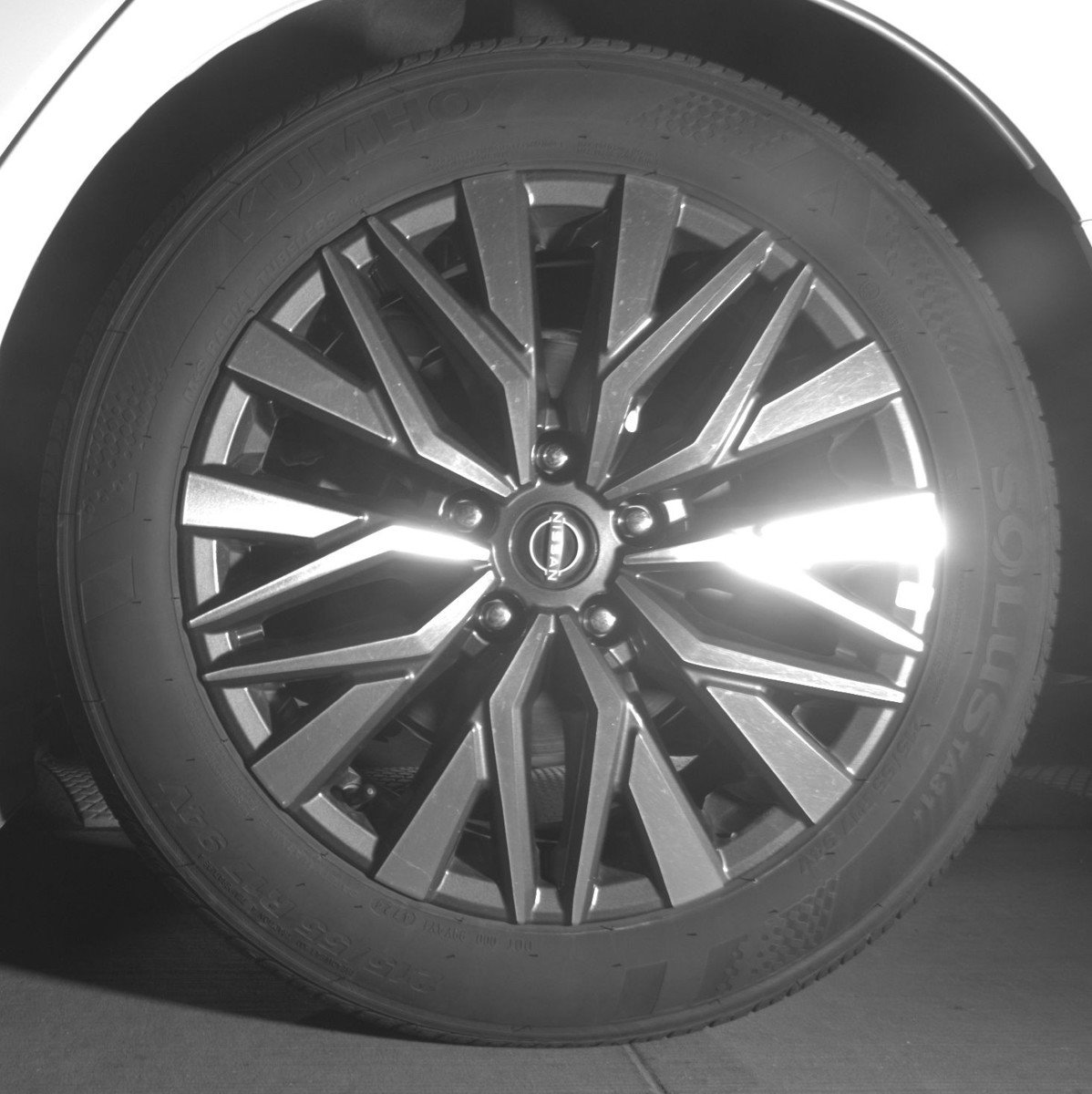 Used 2025 Nissan Altima 2.5 SV image 14