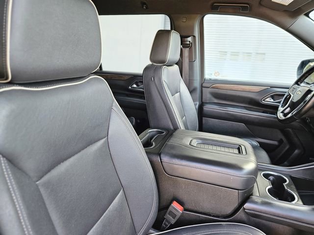 Used 2023 Chevrolet Suburban Premier RWD image 14
