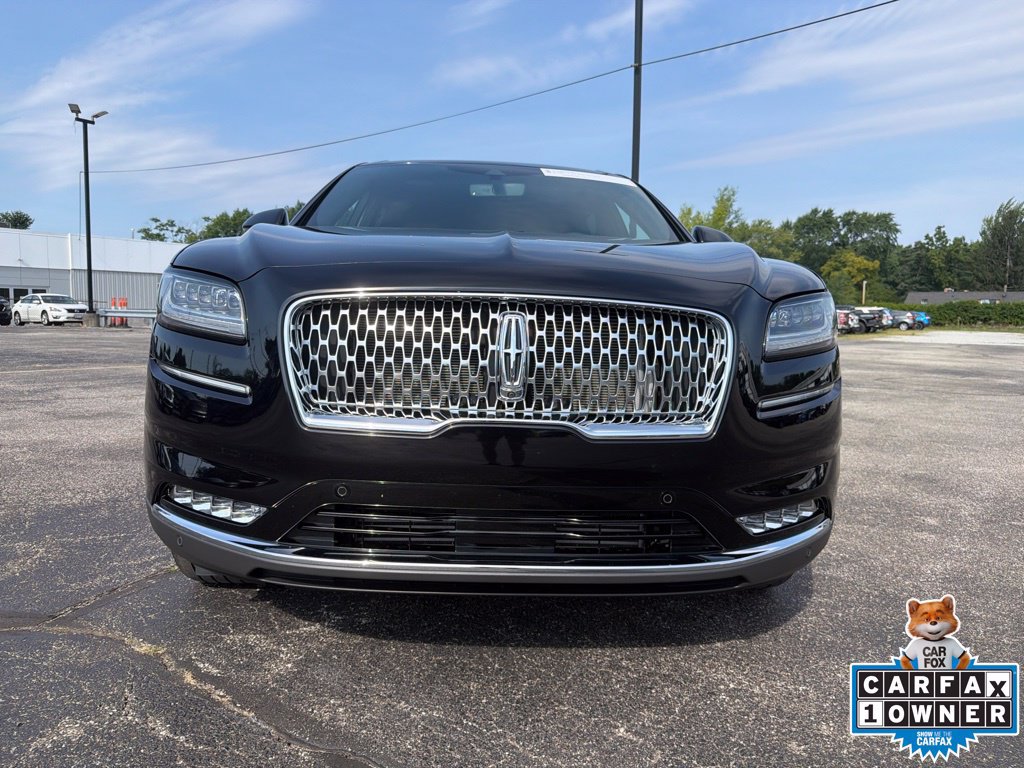 Used 2023 Lincoln Nautilus Black Label w/ Class II Trailer Tow Package AWD/4WD image 5