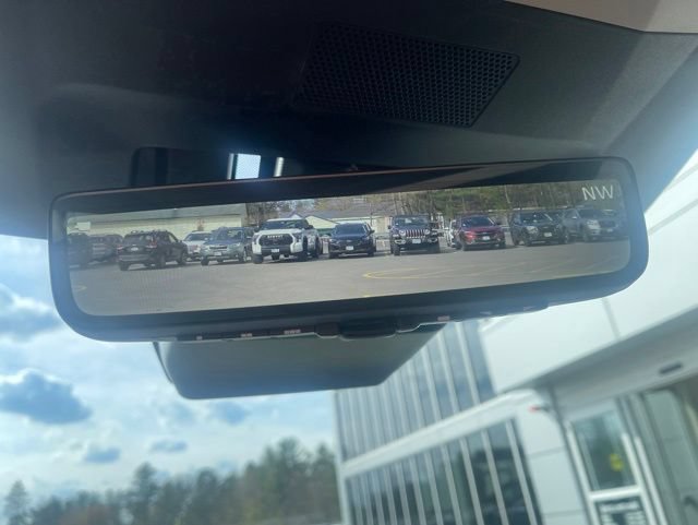 New 2026 Subaru Ascent Touring AWD/4WD image 32