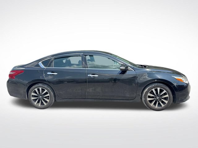 Used 2018 Nissan Altima 2.5 SL FWD image 7