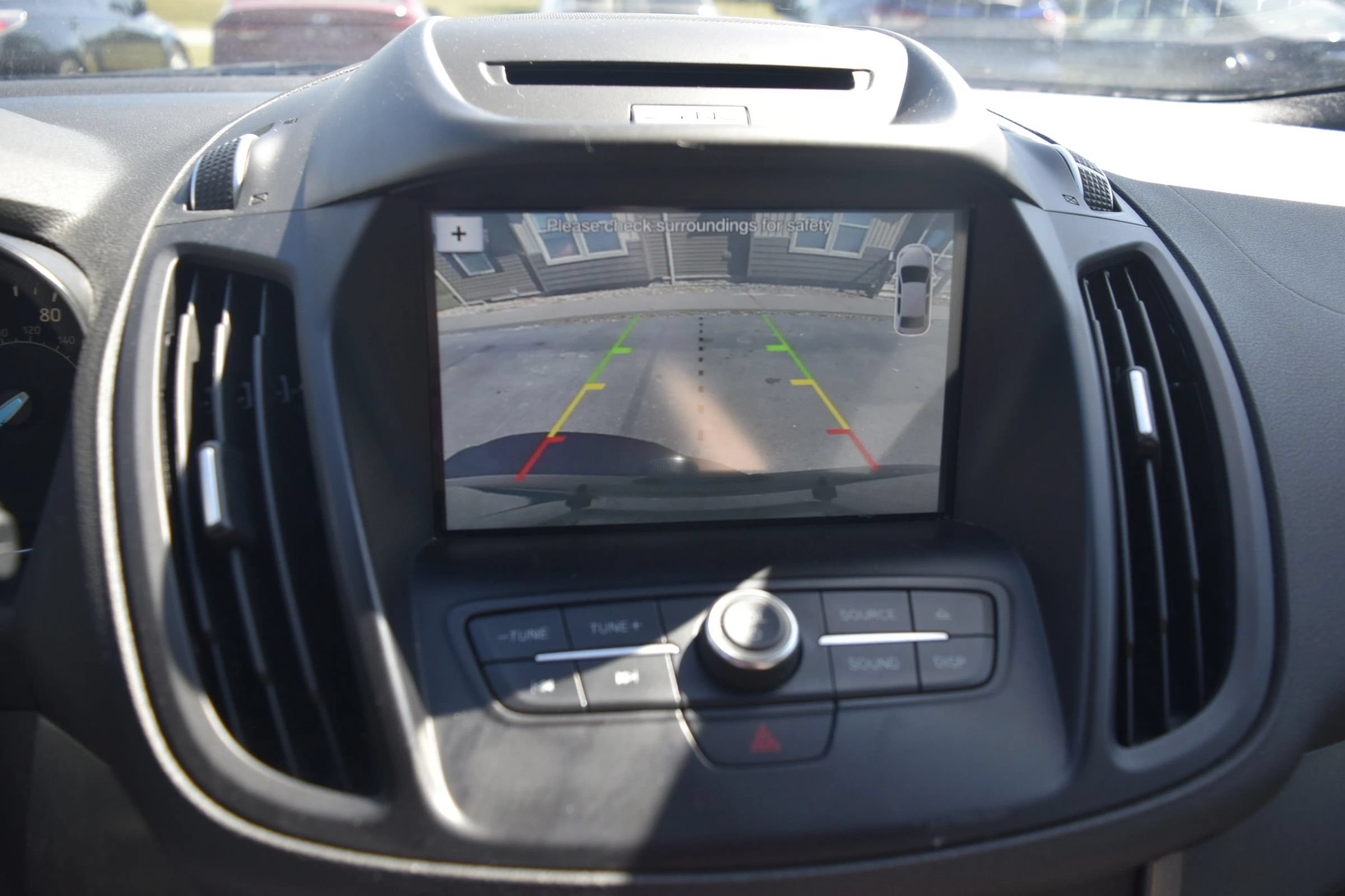 Used 2017 Ford Escape SE w/ Equipment Group 201A FWD image 12