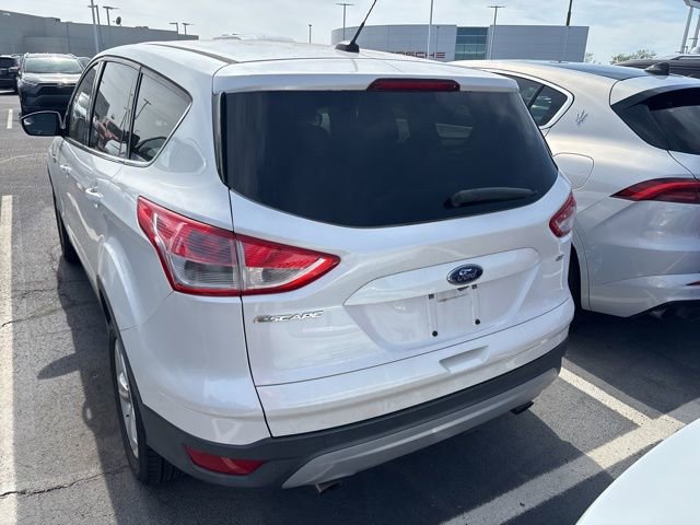 Used 2016 Ford Escape SE FWD image 5