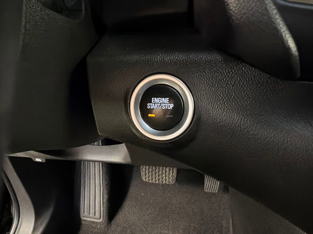 Used 2022 GMC Terrain Denali w/ LPO, Floor Liner Package AWD/4WD image 16