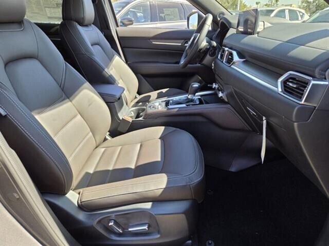Used 2025 MAZDA CX-5 Signature image 20