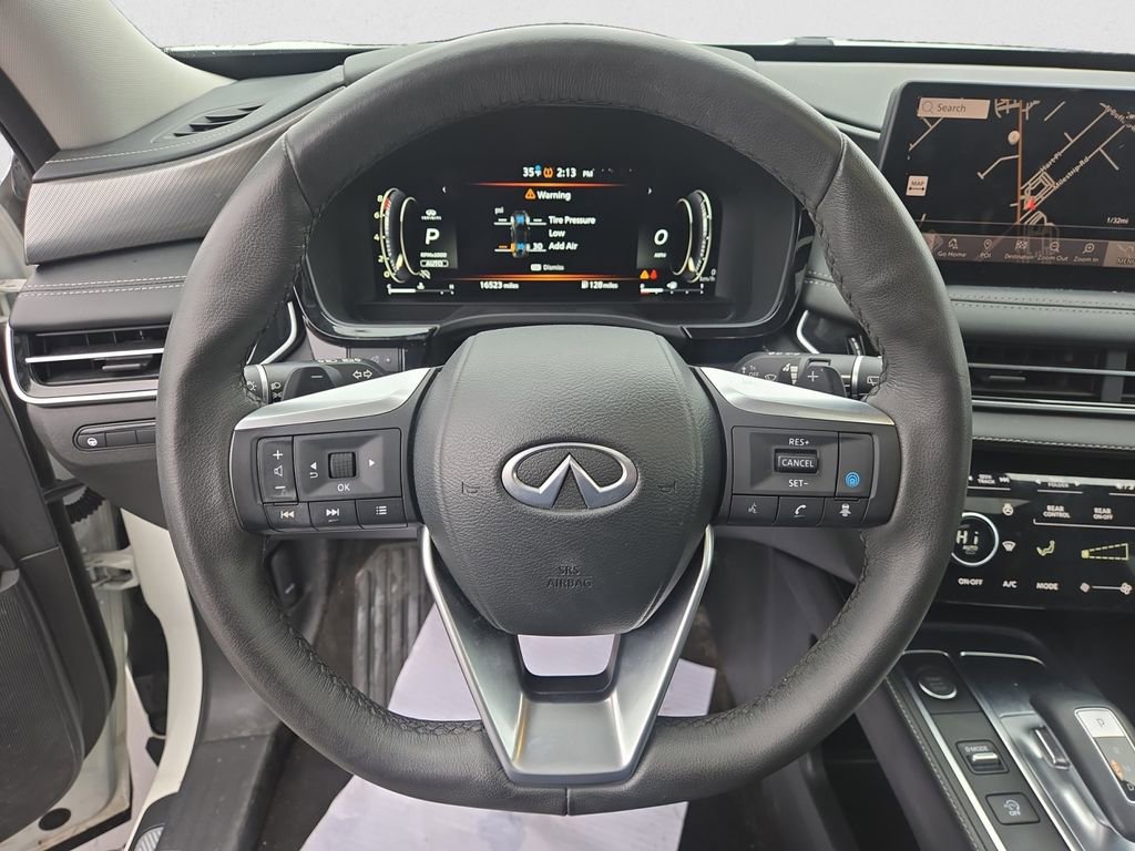 Used 2023 INFINITI QX60 Luxe image 18