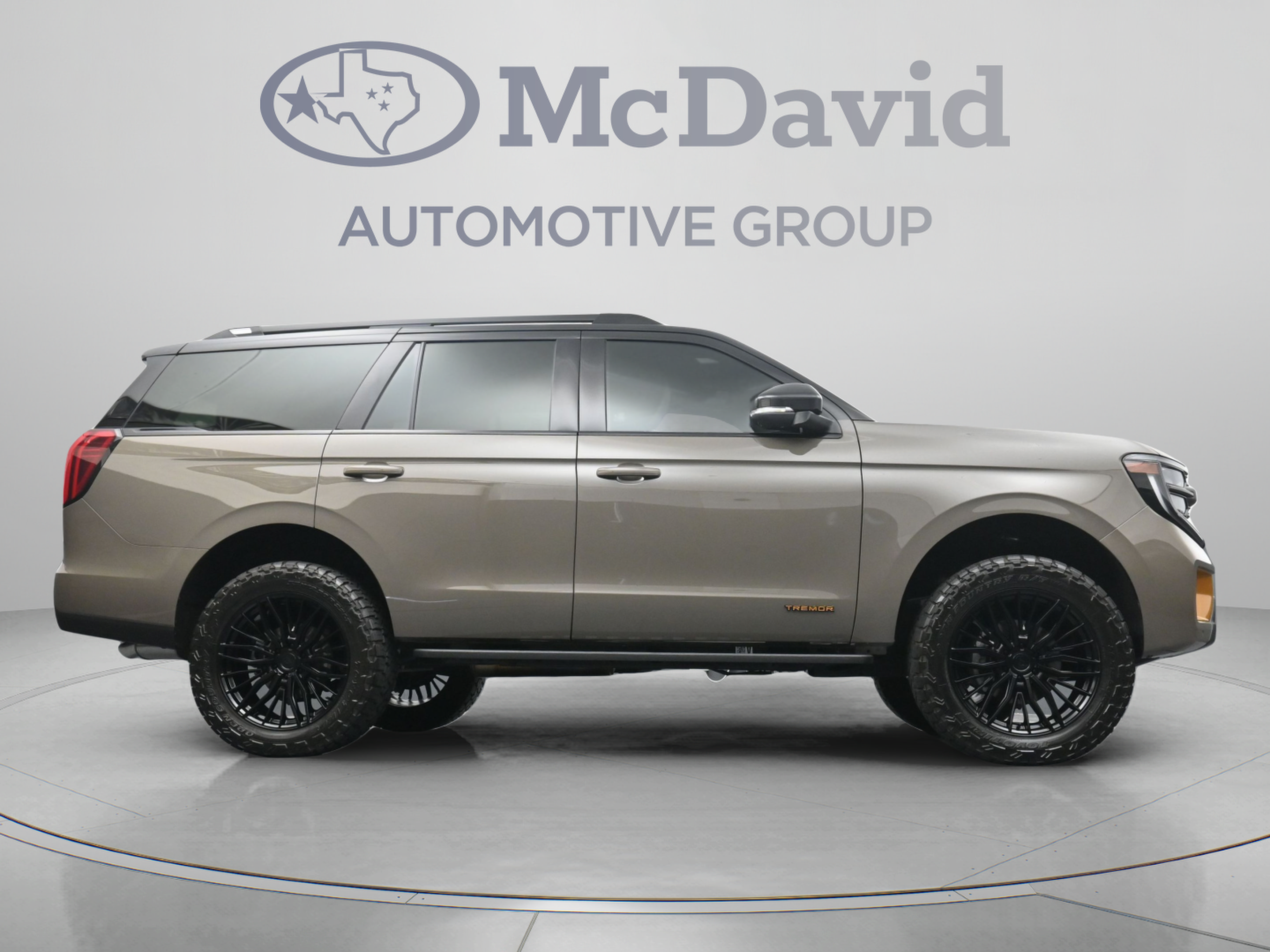 Used 2027 Ford Expedition Tremor w/ Driver's Package AWD/4WD image 33