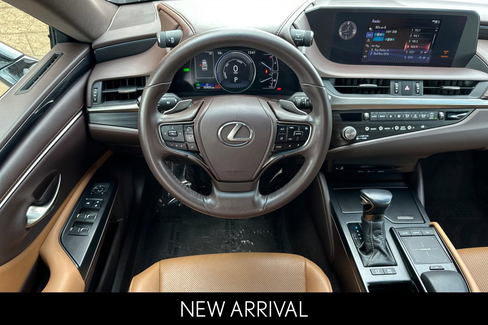 Certified 2021 Lexus ES 300h image 16