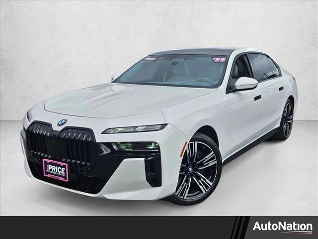 Used 2023 BMW 760i xDrive AWD/4WD image 1