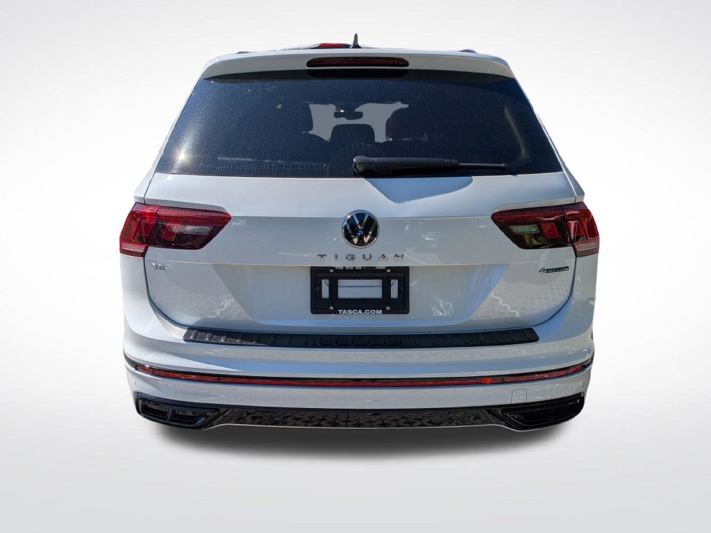 Used 2023 Volkswagen Tiguan SE R-Line AWD/4WD image 5