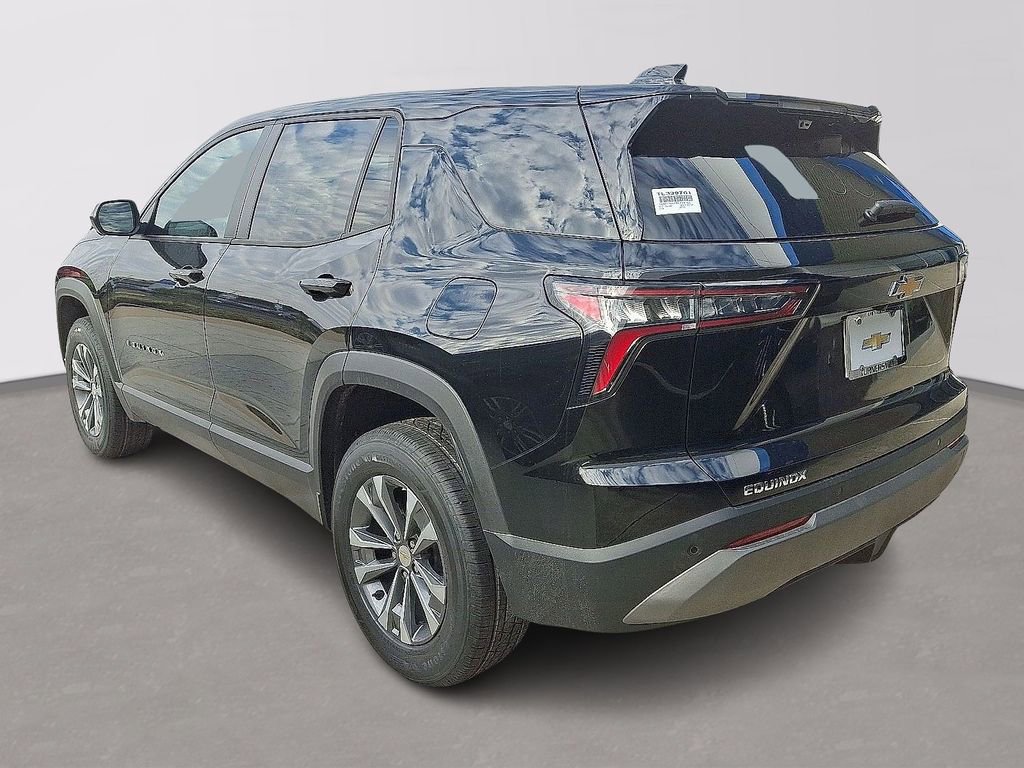 New 2026 Chevrolet Equinox LT w/ Convenience Package II FWD image 3