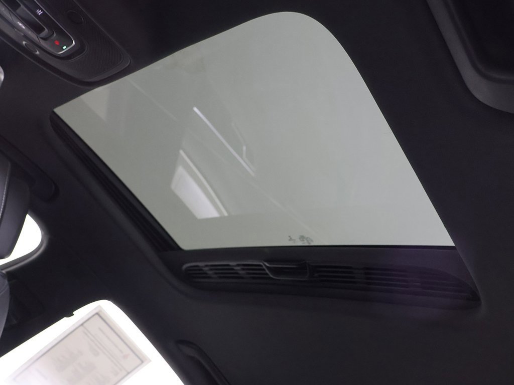 Used 2022 Audi A4 2.0T Premium Plus image 16