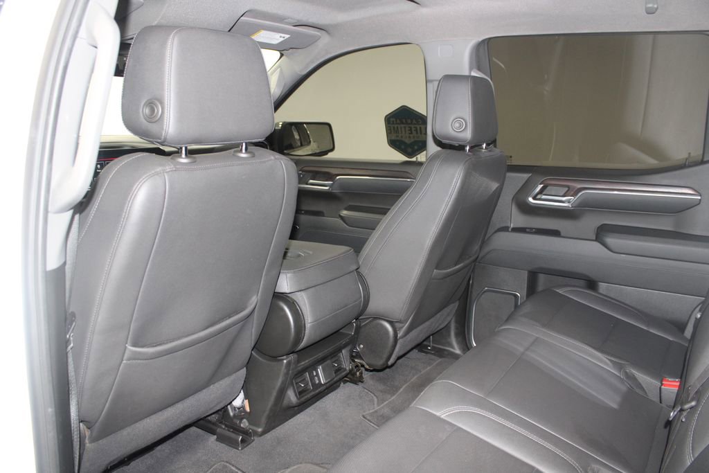 Used 2024 GMC Sierra 1500 SLT image 27