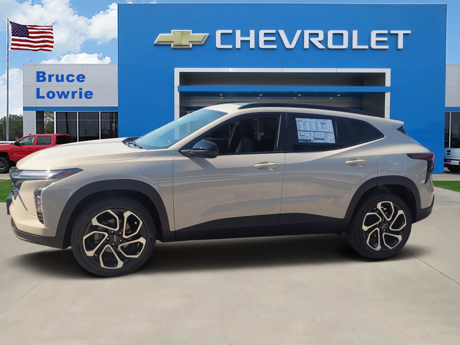 New 2026 Chevrolet Trax RS w/ Sunroof Package FWD image 2