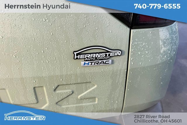 Certified 2025 Hyundai Santa Cruz SE image 27