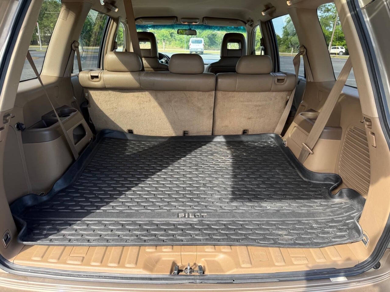 Used 2004 Honda Pilot EX image 18