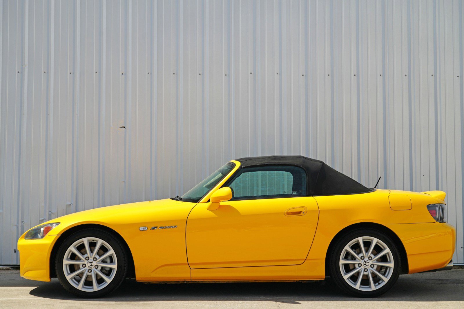 Used 2007 Honda S2000 image 8