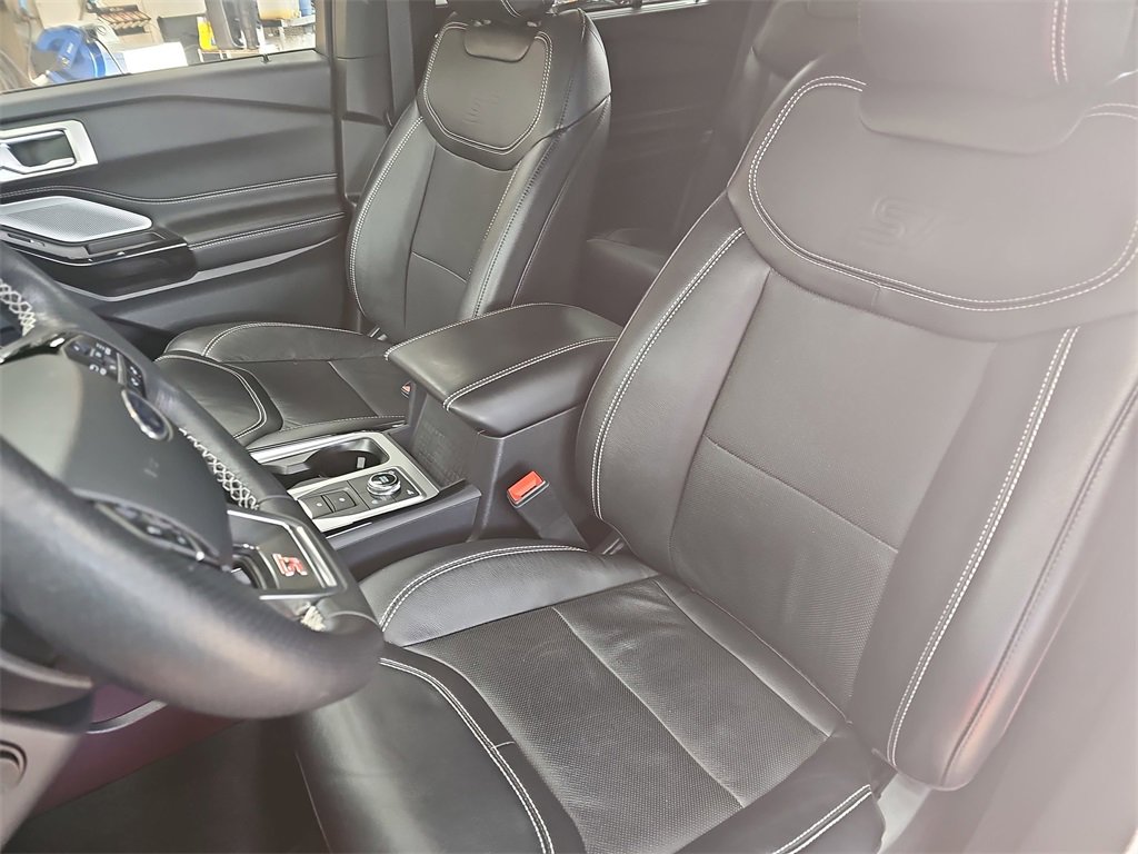 Used 2023 Ford Explorer ST w/ Equipment Group 401A image 14