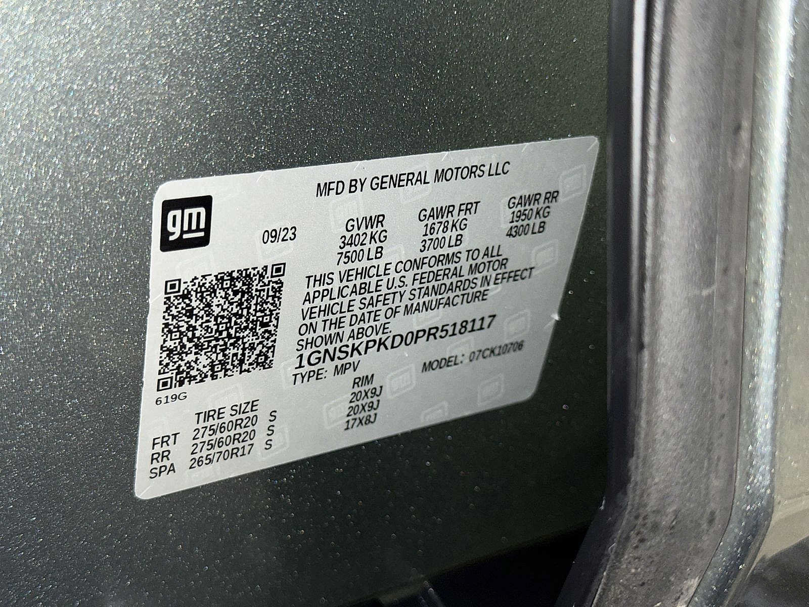 Used 2023 Chevrolet Tahoe Z71 AWD/4WD image 14