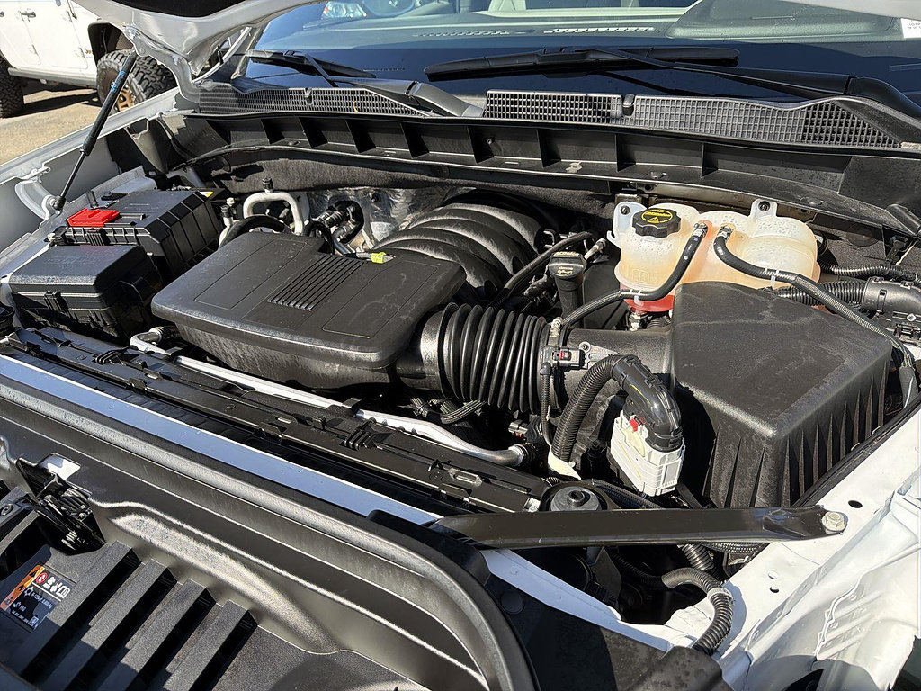 Used 2026 GMC Sierra 1500 SLT RWD image 29