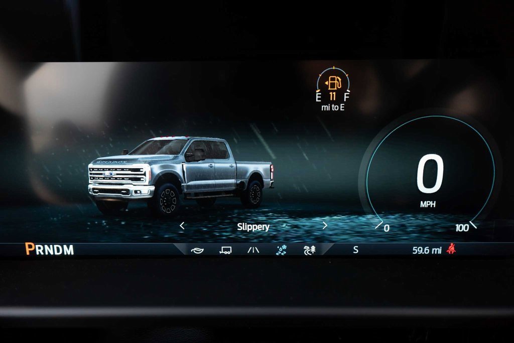 Used 2025 Ford F350 Platinum image 31