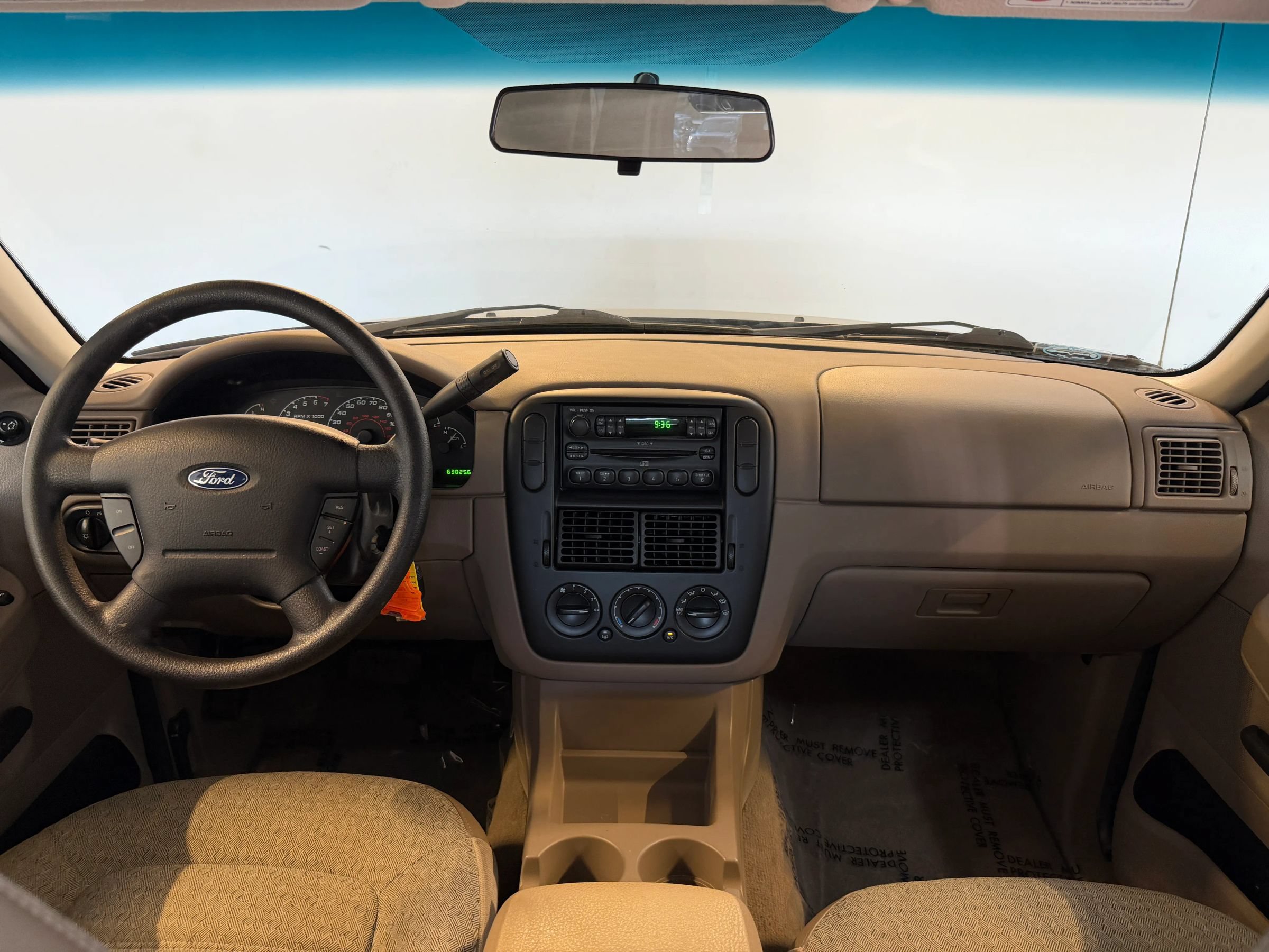Used 2002 Ford Explorer XLS RWD image 15