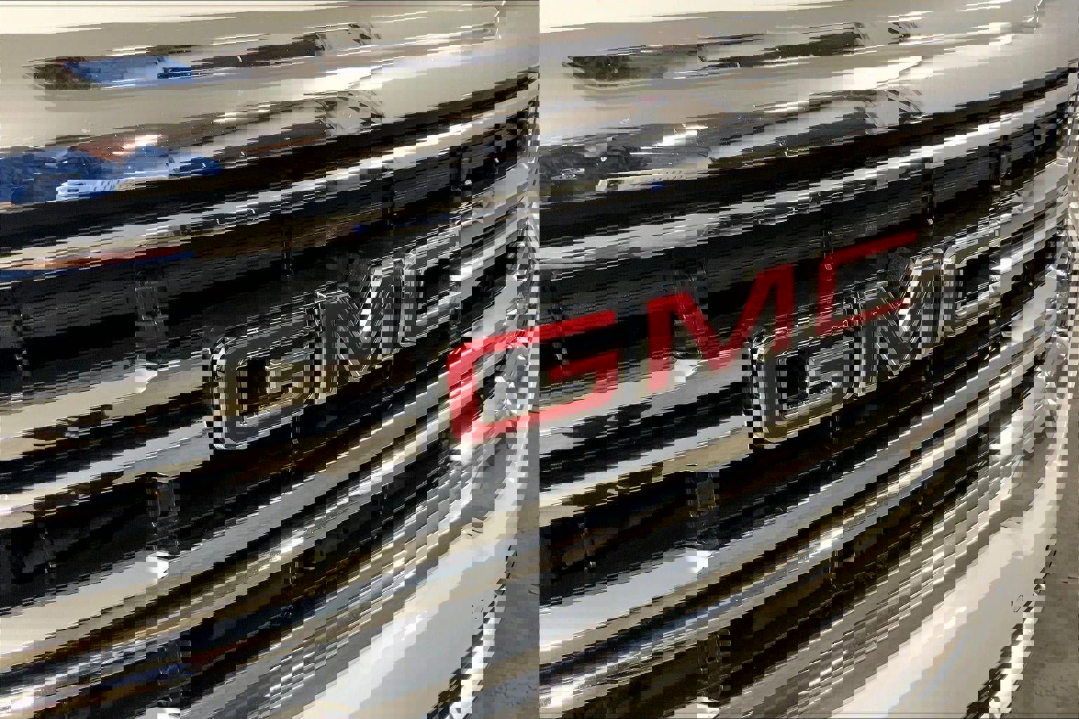 Used 2023 GMC Acadia SLE w/ Driver Convenience Package image 29