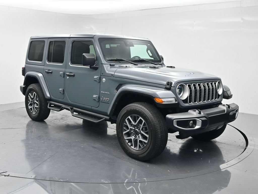 Used 2024 Jeep Wrangler Unlimited Sahara w/ Technology Group AWD/4WD image 2