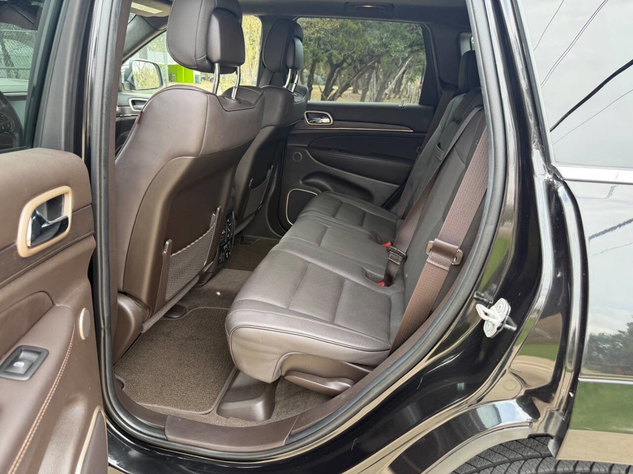 Used 2014 Jeep Grand Cherokee Summit AWD/4WD image 29