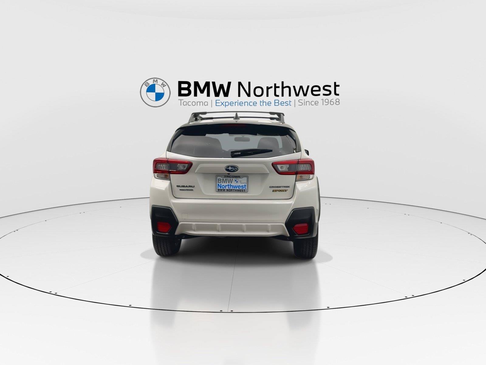 Used 2022 Subaru Crosstrek 2.5i Sport w/ Moonroof Package AWD/4WD image 2