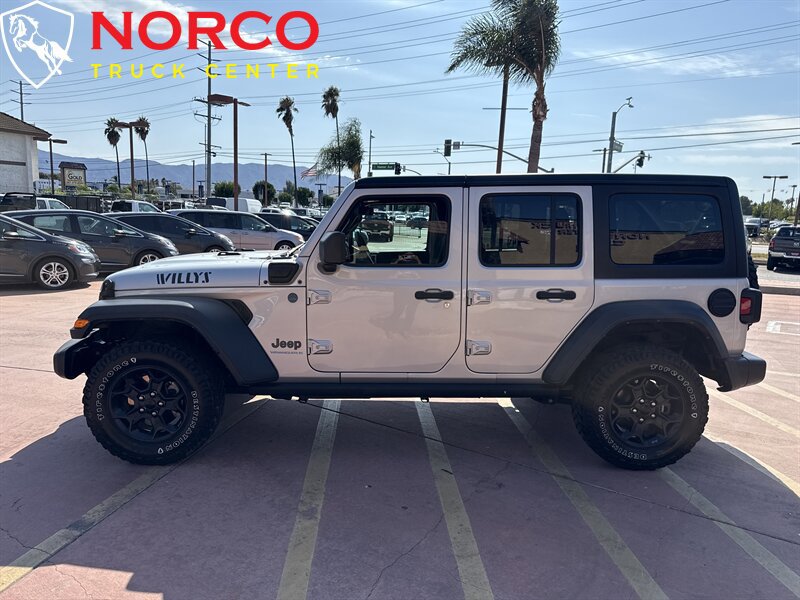 Used 2023 Jeep Wrangler Unlimited w/ Cold Weather Group AWD/4WD image 5