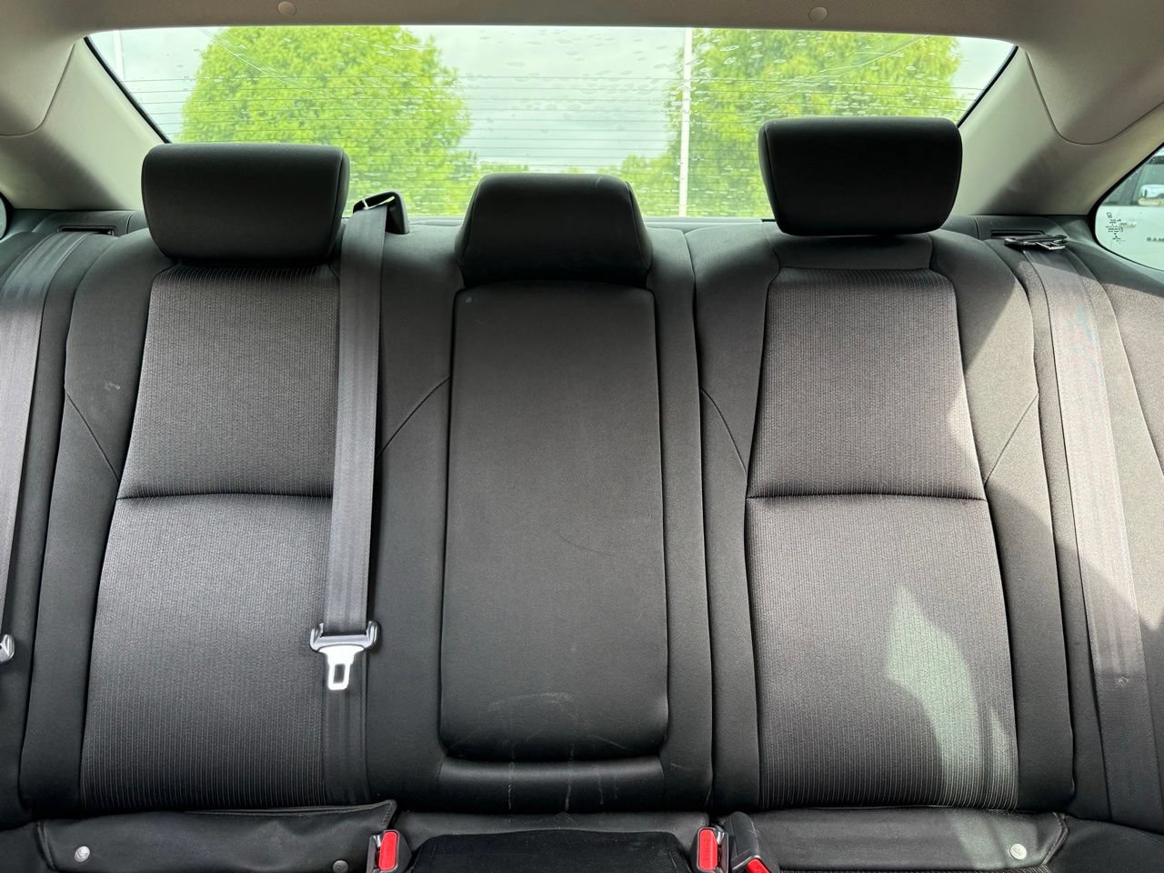 Used 2018 Honda Accord EX image 19
