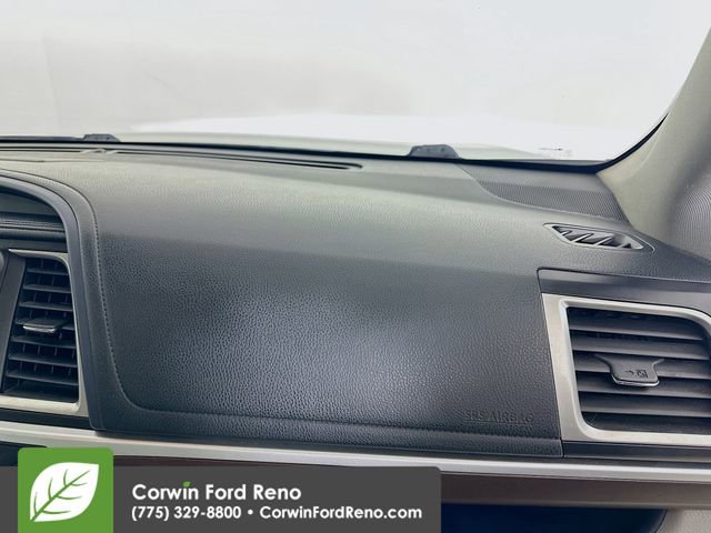 Used 2015 Toyota Highlander Limited Platinum AWD/4WD image 32