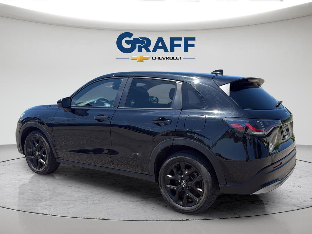 Used 2023 Honda HR-V Sport image 4