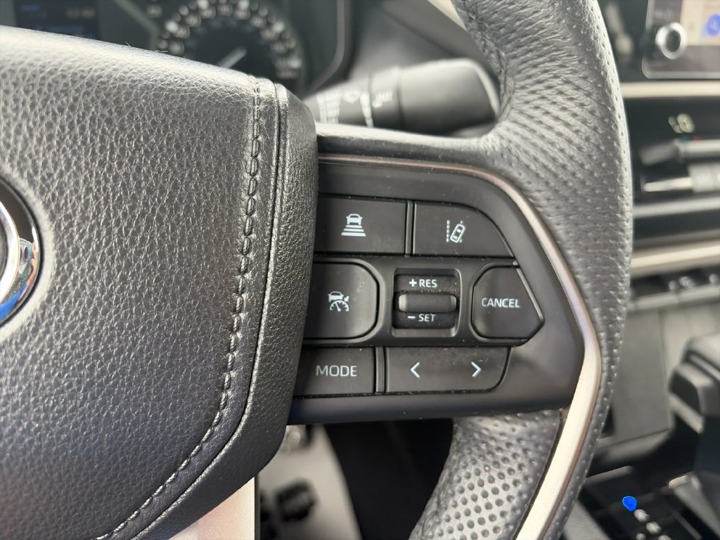 Used 2025 Toyota Tundra SR5 w/ TRD Off-Road Package AWD/4WD image 29