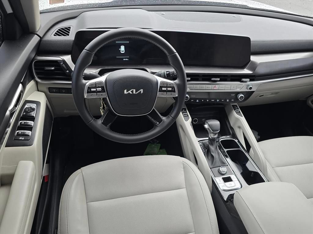 Certified 2023 Kia Telluride S w/ S Sunroof Package FWD image 6