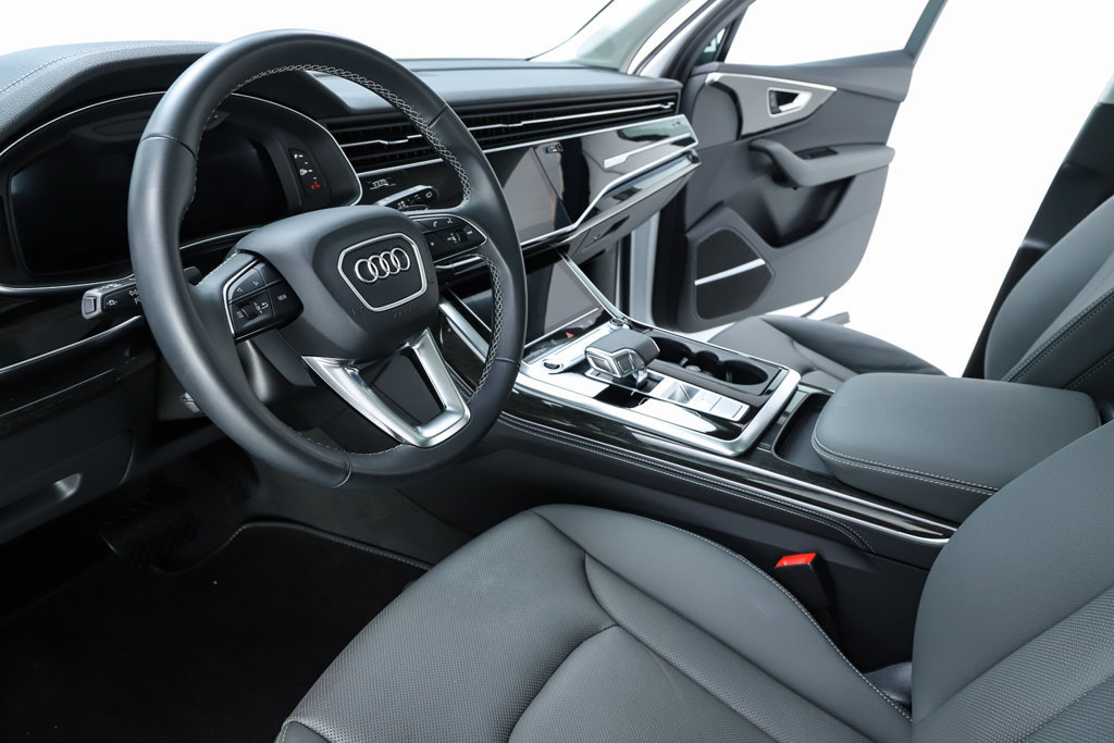 Used 2026 Audi Q7 3.0T Premium Plus w/ Premium Plus Package AWD/4WD image 22
