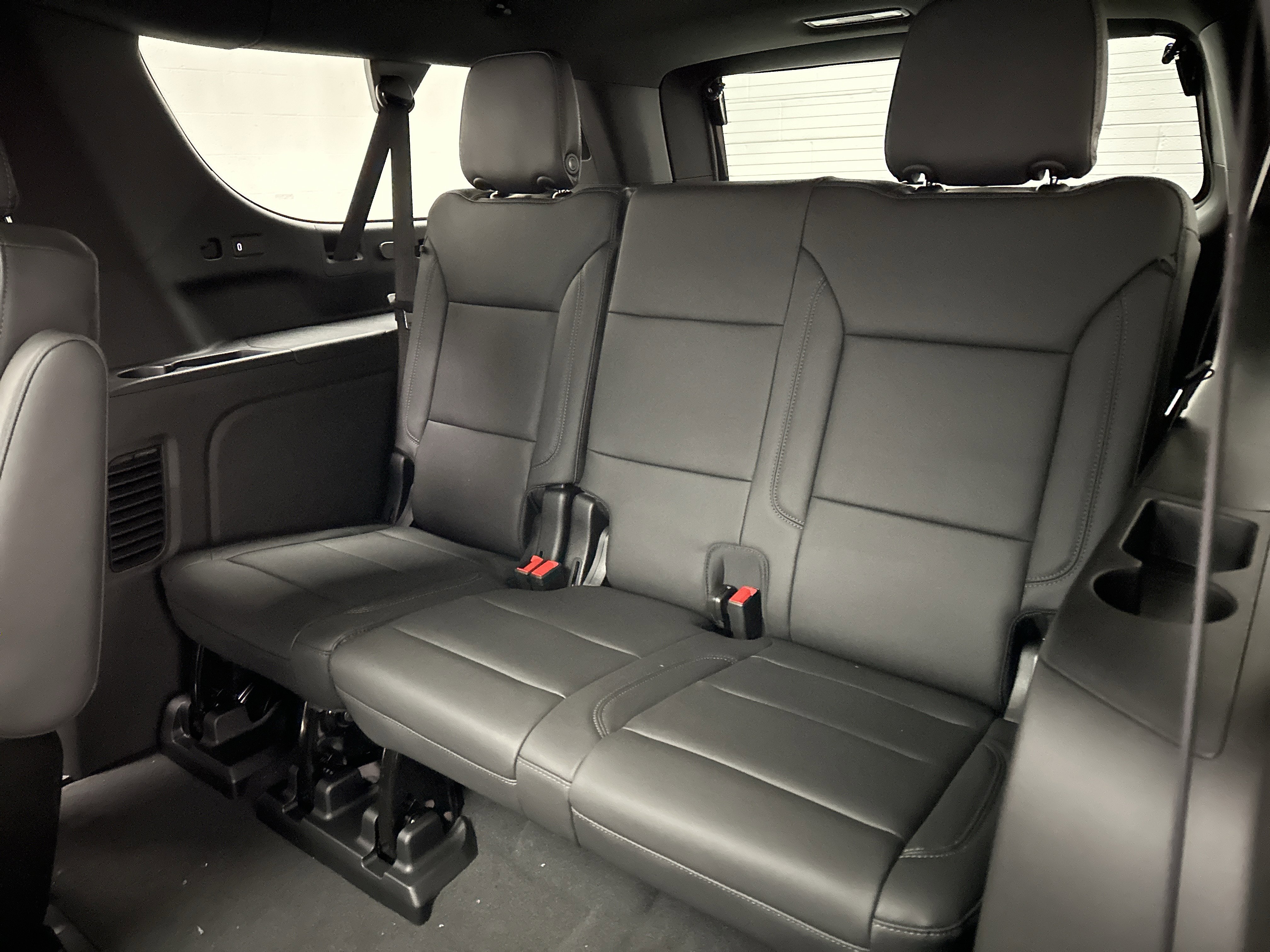 New 2026 Chevrolet Suburban Z71 w/ Z71 Off-Road Package image 26