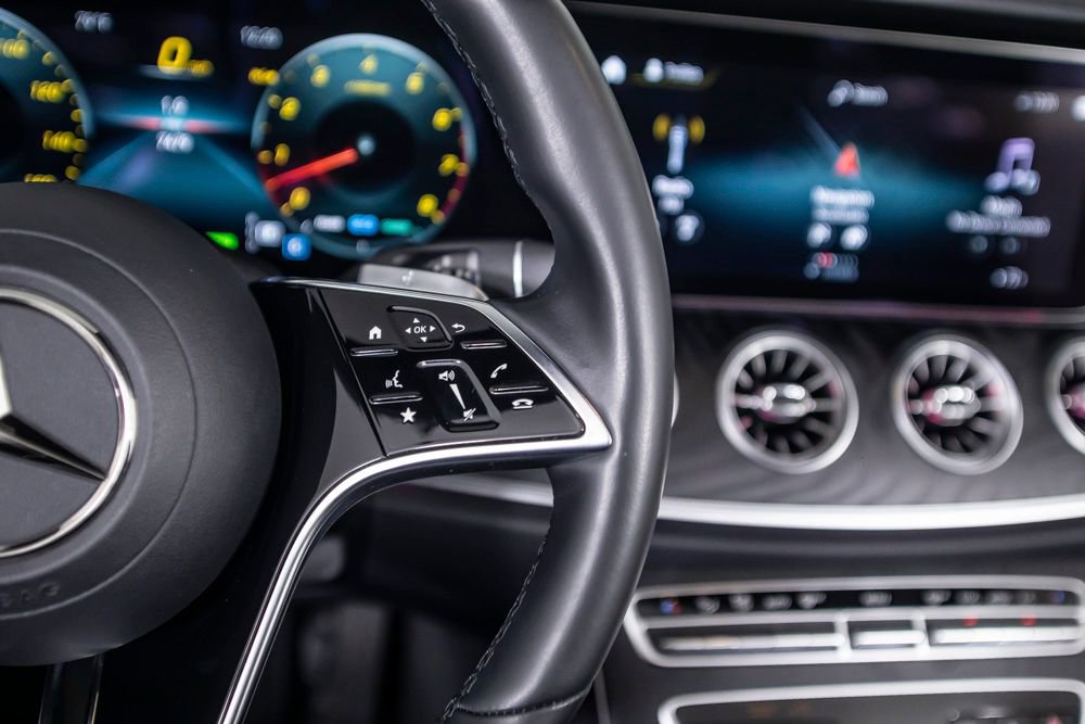 Used 2023 Mercedes-Benz E 450 Cabriolet image 43