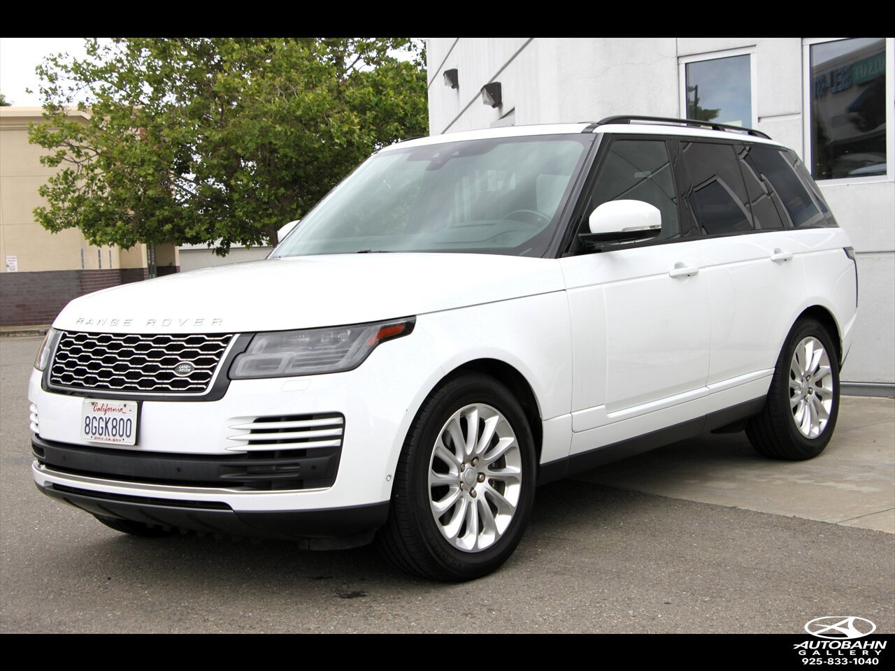 Used 2019 Land Rover Range Rover HSE AWD/4WD image 4