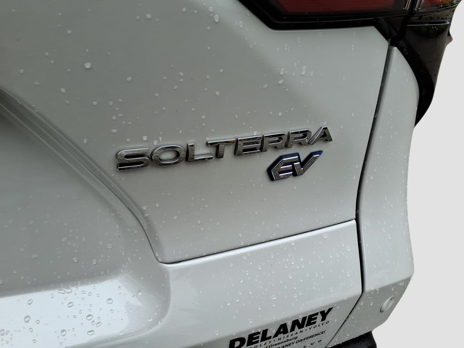 Used 2024 Subaru Solterra AWD/4WD image 15