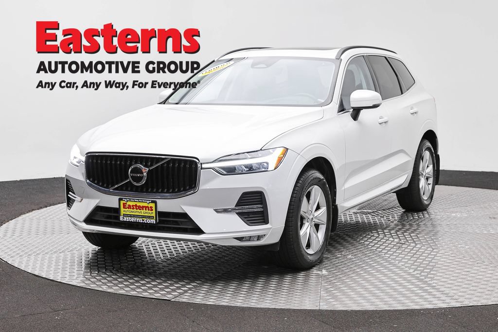 Used 2022 Volvo XC60 B5 Momentum AWD/4WD image 1