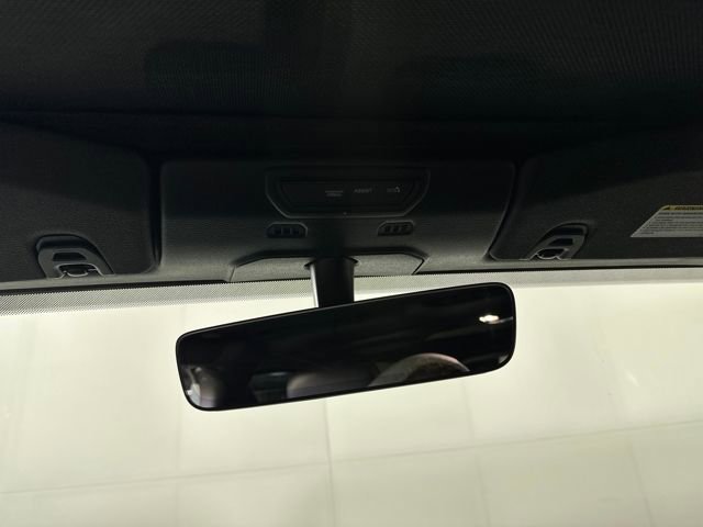 Used 2023 Jeep Wrangler Unlimited Sahara w/ Cold Weather Group image 24