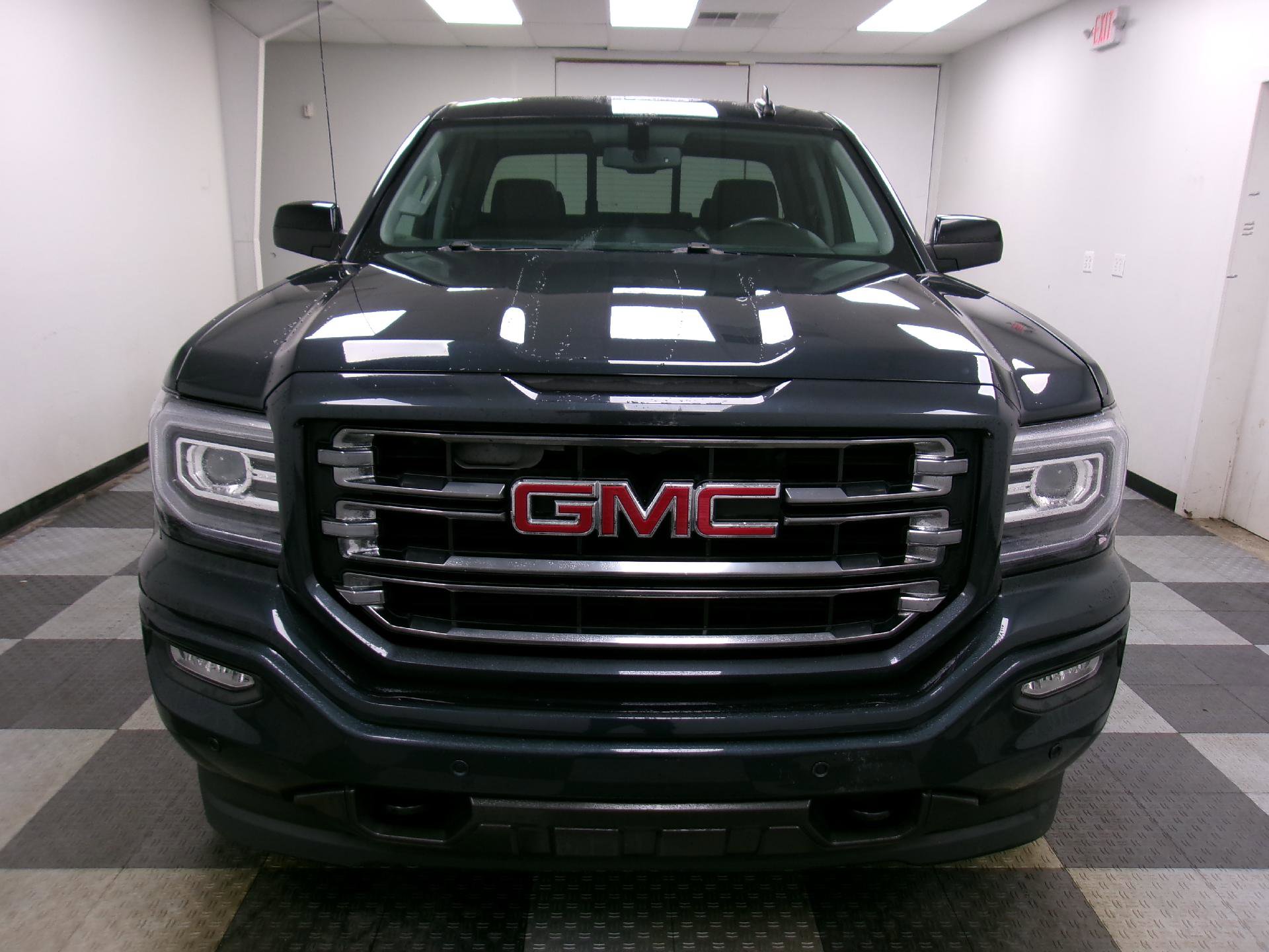 Used 2017 GMC Sierra 1500 SLT AWD/4WD image 16