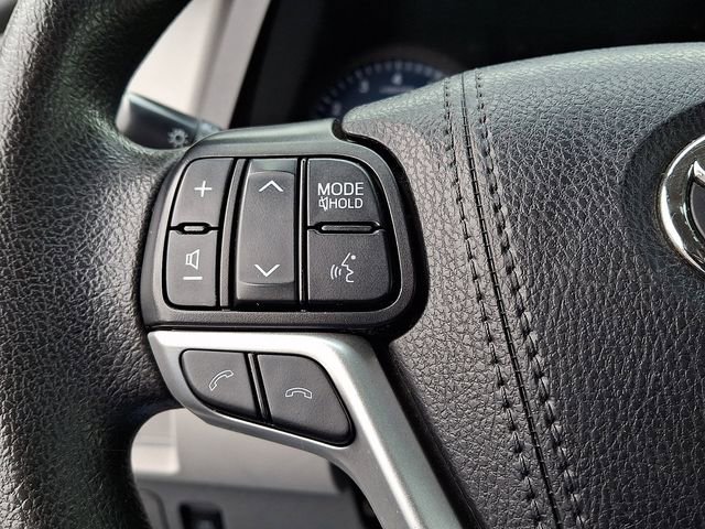 Used 2020 Toyota Sienna LE FWD image 21