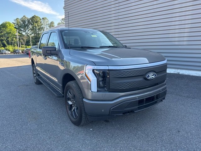 New 2025 Ford F150 Lightning XLT image 1