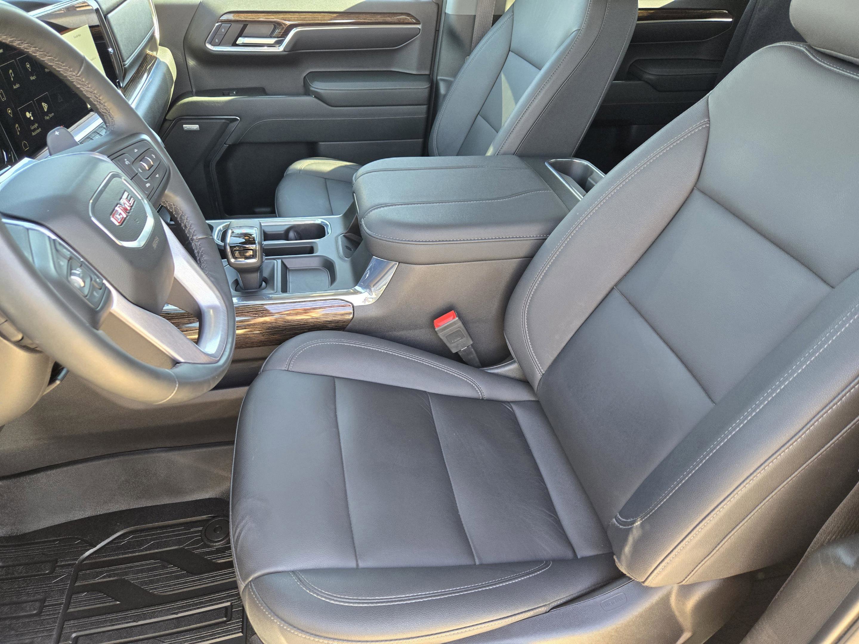 Used 2024 GMC Sierra 1500 Elevation w/ Elevation Premium Package image 21